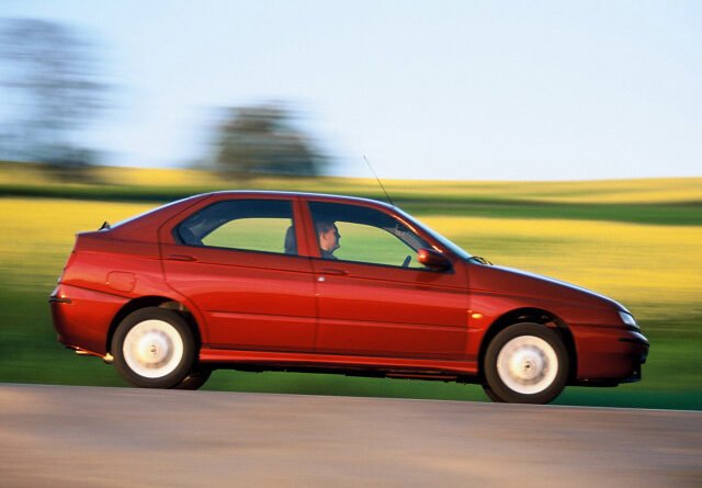 Alfa Romeo 146 (1994-2000) – Sicherungskasten