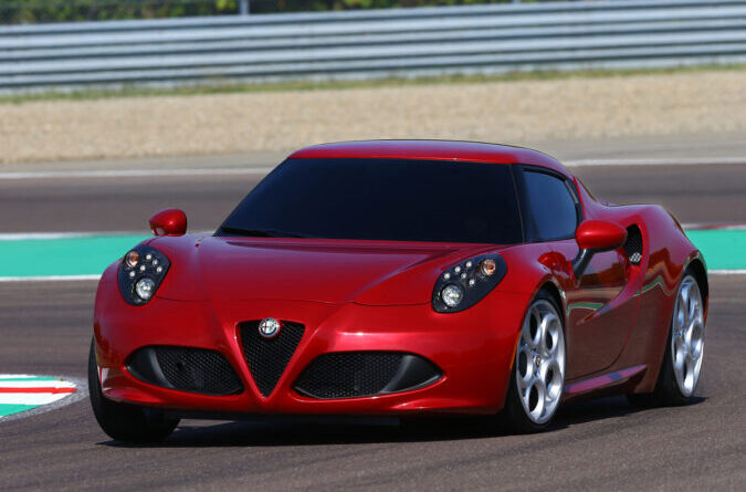 Alfa Romeo 4C (2013-2018) – Sicherungskasten
