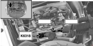 Relais Pumpe, SMG (K6318) für den N62 Motor.