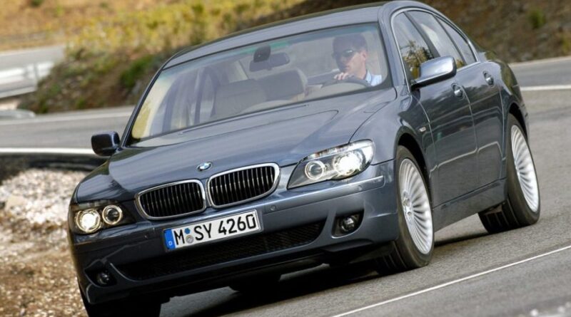 BMW 7er E65/E66/E67/E68 (2002-2008) – Sicherungskasten