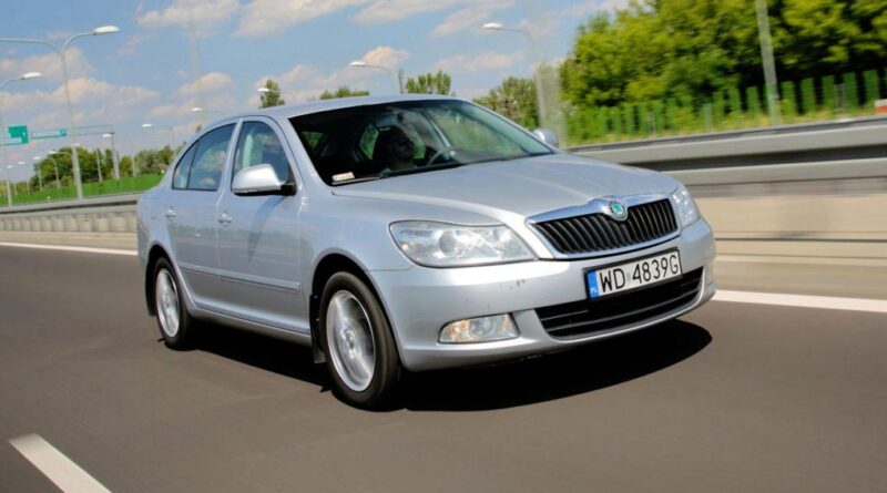 Skoda Octavia (2010-2016) – Sicherungskasten
