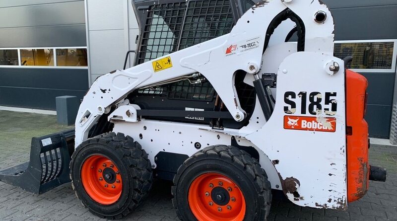Bobcat S185 – Sicherungskasten