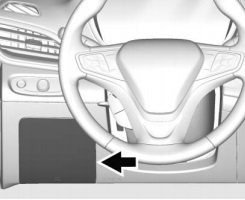 Sicherungskastenposition im Armaturenbrett des Chevrolet Volt (2016-2019) auf der Fahrerseite.