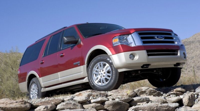 Ford Expedition U324 (2007-2017) – Sicherungskasten