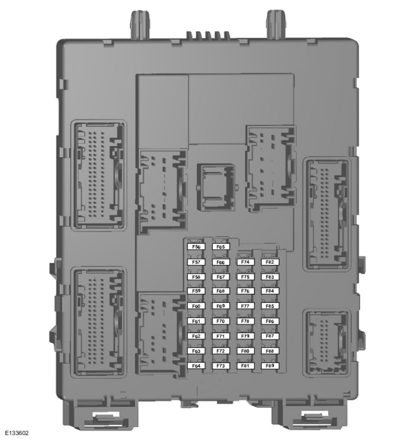 Sicherung im Innenraum, eine Minisicherung, für Fahrzeuge mit hydraulischer Servolenkung.
