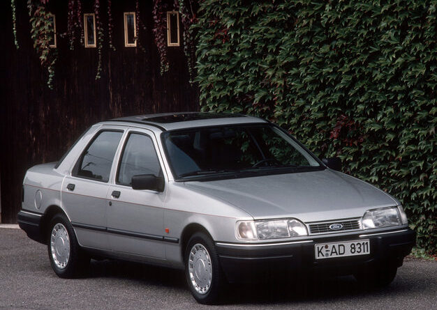 Ford Sierra (1982-1994) – Sicherungskasten
