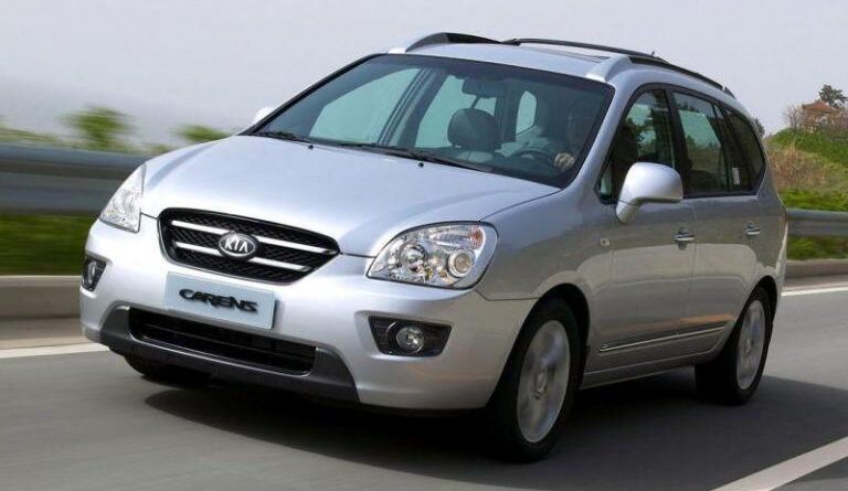 KIA Carens (2007-2012) – Sicherungskasten