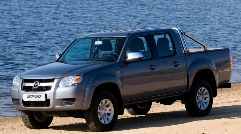 Mazda BT-50 (2006-2011) – Sicherungskasten