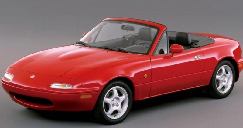 Mazda MX-5 (1989-2021) – Sicherungskasten