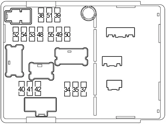Sicherungskasten im Motorraum des Nissan Note für das Navigationssystem.