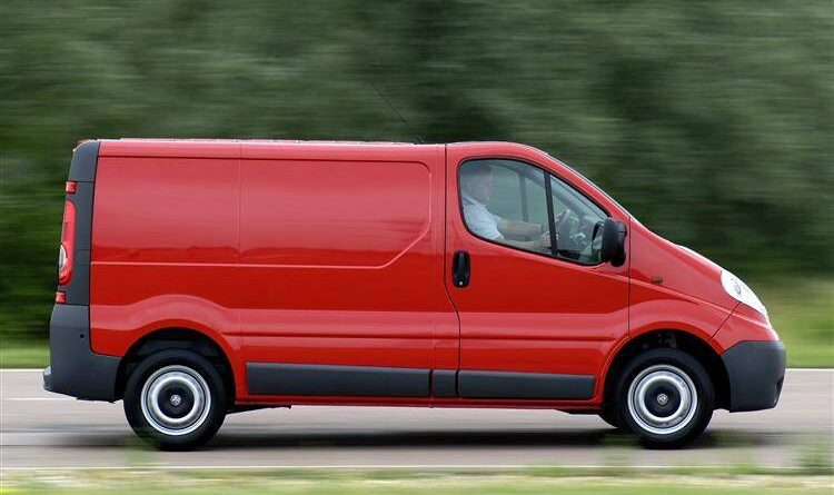 Opel Vivaro (2001-2018) – Sicherungskasten