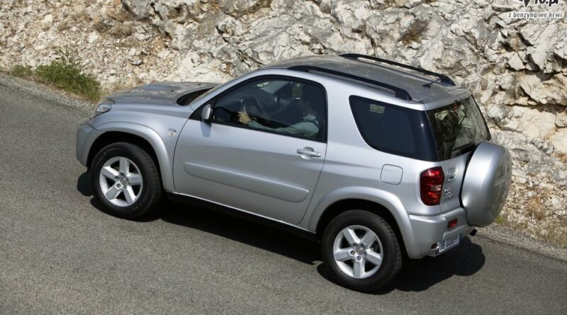 Toyota RAV 4 II (2000-2005) – Batterien