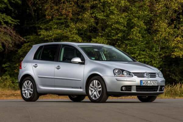 Volkswagen Golf 5 (2003-2008) – Batterie