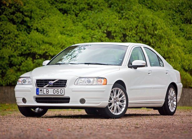 Volvo S60 I (2000-2010) – Batterien